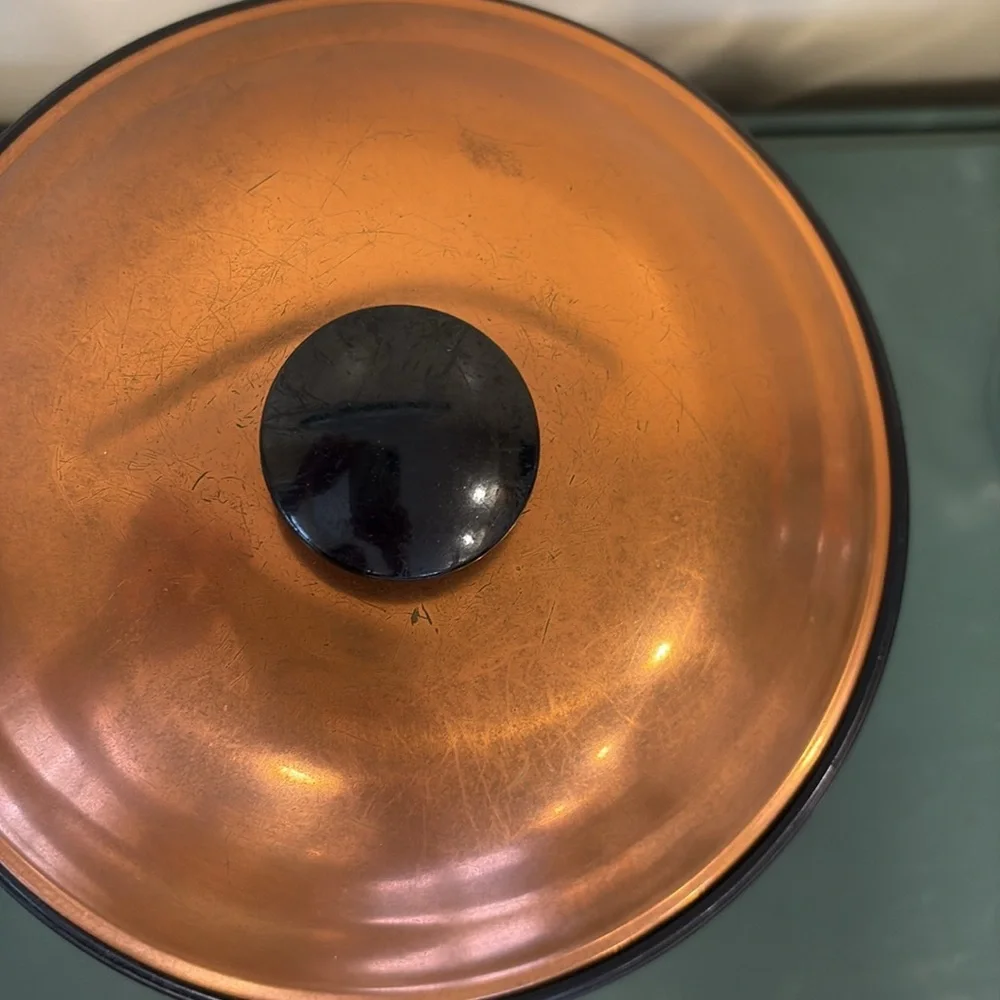 Vintage Coppercraft Guild Ice Bucket with Brass Lion Head Handles.